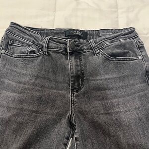 Judy Blue Women's Black Stretchy Boyfriend Jeans